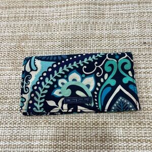 Vera Bradley Teal and Navy Floral‎ Wallet